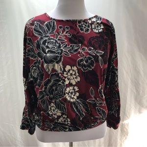 Apt 9 🌹 Printed Floral Top size XL